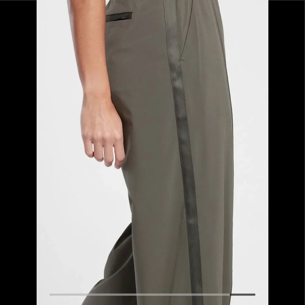 Athleta Nolita Wide Leg Pant NWT Size 26  Mountain Olive Sculptek - Picture 5 of 15